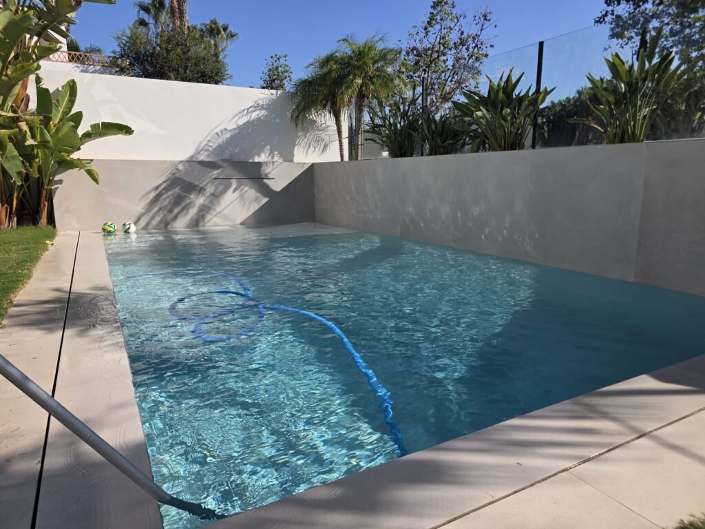 10 razones para contactar con La Costa Jardinería y Piscinas en Motril y Granada