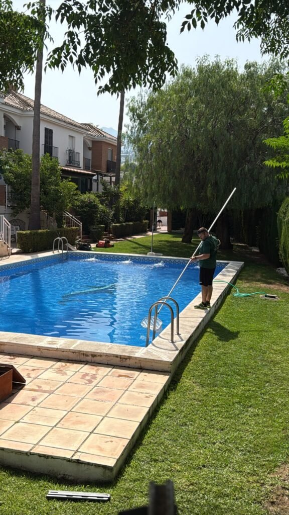 mantenimiento piscinas